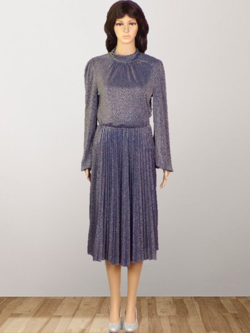 BCBGMAXAZRIA size XXS (???) blue/gold-metallic long-sleeve fit/flare midi dress